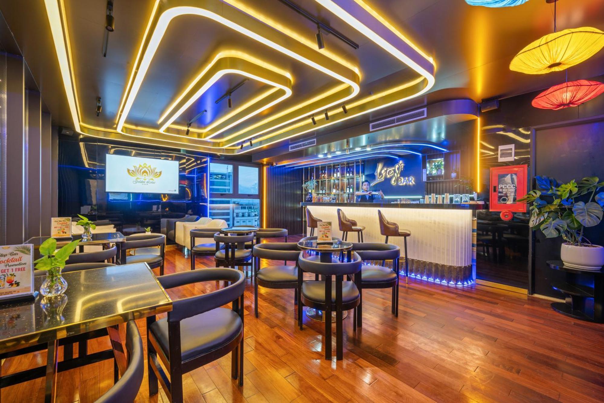 Golden Lotus Hotel Da Nang - Rooftop Bar Sea View Exteriér fotografie